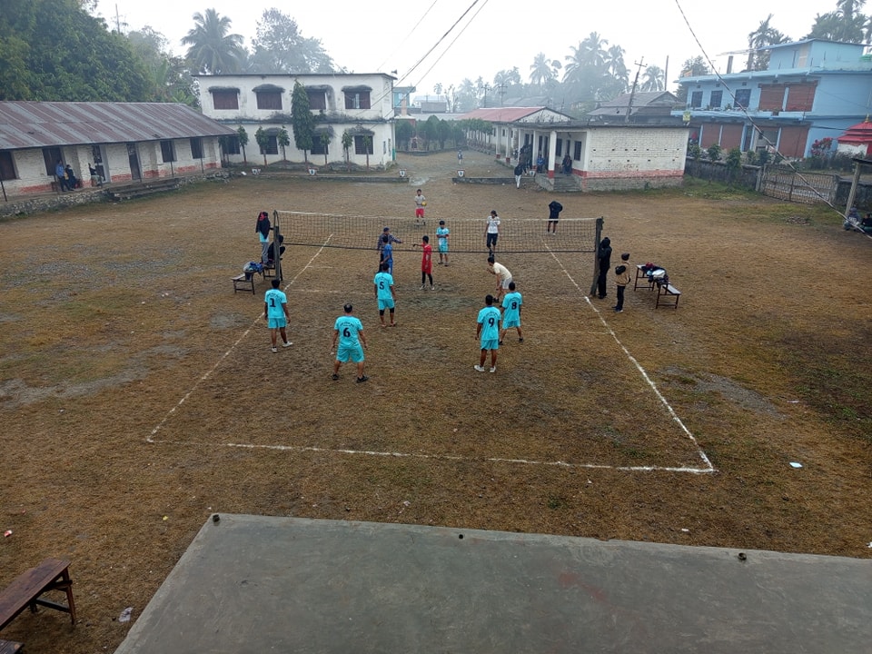 विद्यालय भवन परिसर